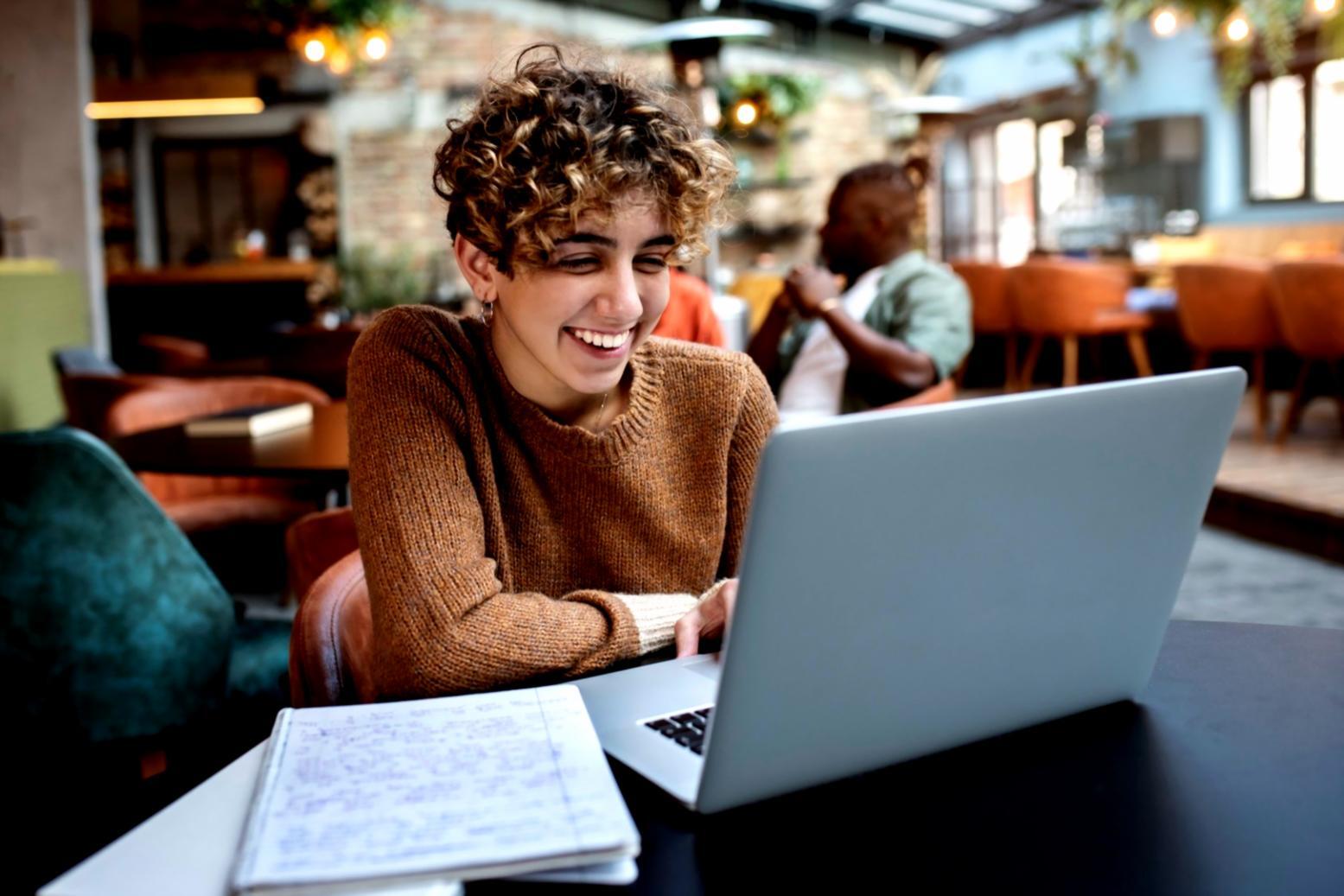 Procesos de análisis financiero y documentación